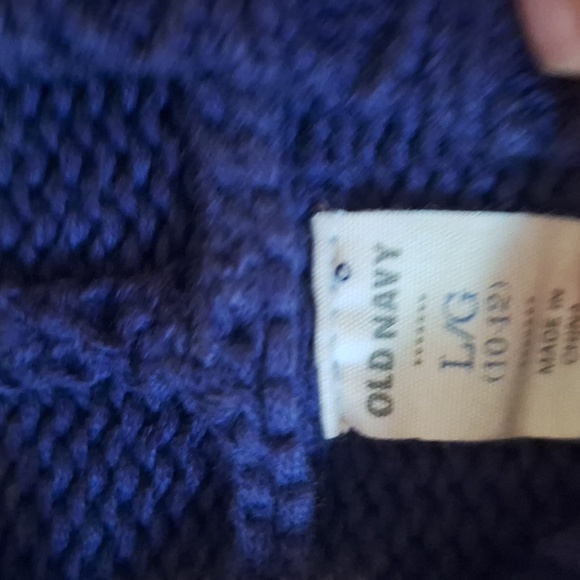 Old Navy Sweater - Picture 6 of 7